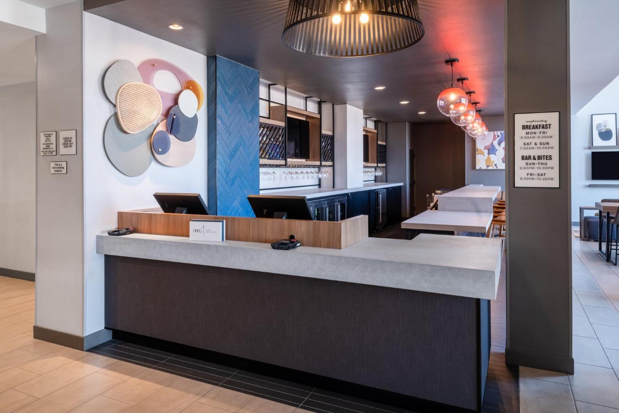 Atwell Suites Austin Airport By Ihg Exterior foto